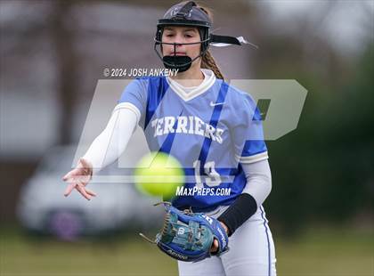 Thumbnail 1 in Brusly vs Vandebilt Catholic photogallery.