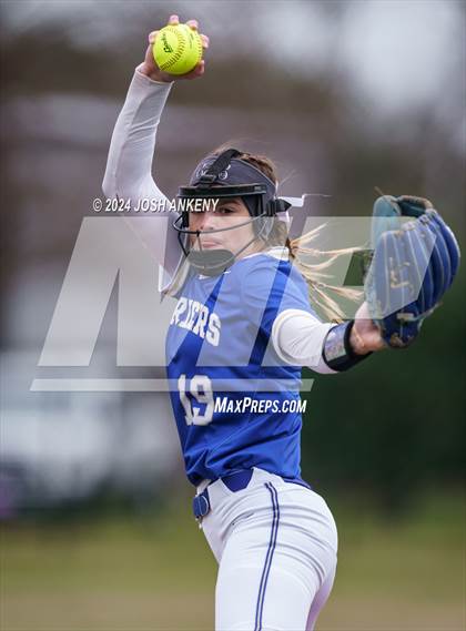 Thumbnail 1 in Brusly vs Vandebilt Catholic photogallery.