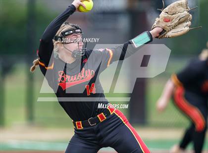 Thumbnail 1 in Brusly vs Vandebilt Catholic photogallery.