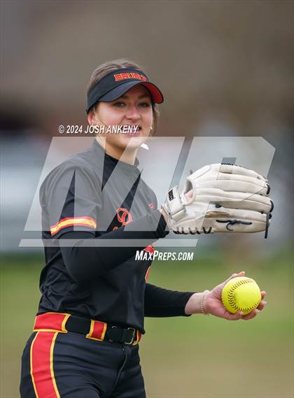 Thumbnail 1 in Brusly vs Vandebilt Catholic photogallery.