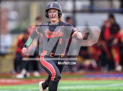 Thumbnail 3 in Brusly vs Vandebilt Catholic photogallery.