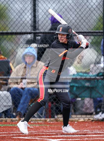 Thumbnail 3 in Brusly vs Vandebilt Catholic photogallery.