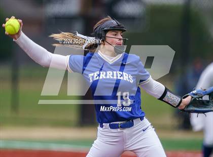 Thumbnail 2 in Brusly vs Vandebilt Catholic photogallery.