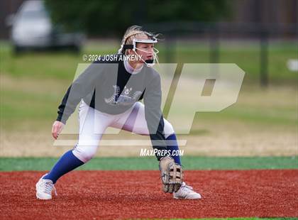 Thumbnail 2 in Brusly vs Vandebilt Catholic photogallery.