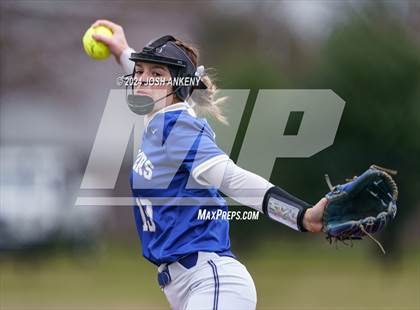 Thumbnail 2 in Brusly vs Vandebilt Catholic photogallery.