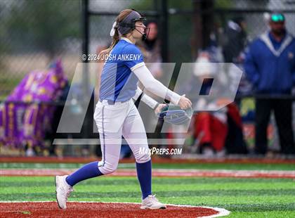 Thumbnail 3 in Brusly vs Vandebilt Catholic photogallery.