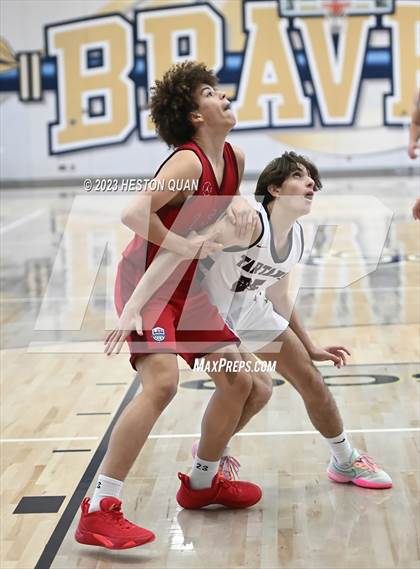 Thumbnail 2 in St. Margaret's vs. Leuzinger (MLK Classic) photogallery.