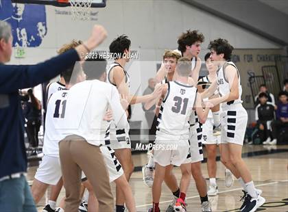 Thumbnail 3 in St. Margaret's vs. Leuzinger (MLK Classic) photogallery.