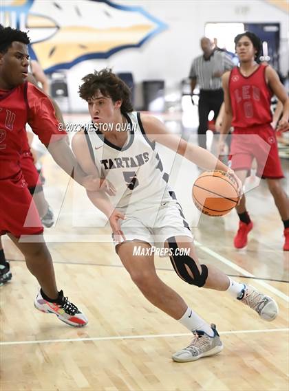 Thumbnail 1 in St. Margaret's vs. Leuzinger (MLK Classic) photogallery.