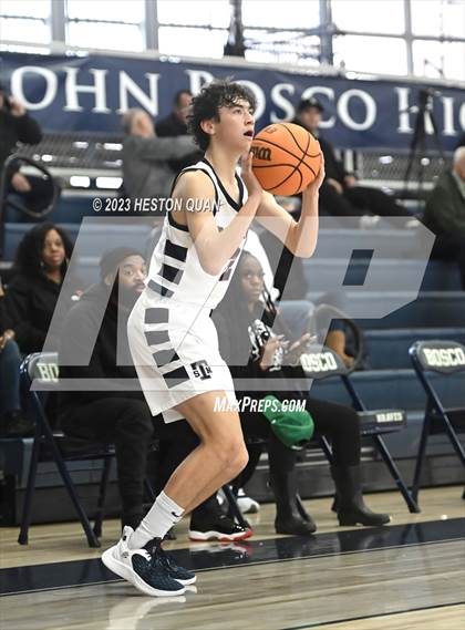 Thumbnail 3 in St. Margaret's vs. Leuzinger (MLK Classic) photogallery.