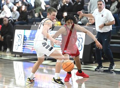 Thumbnail 3 in St. Margaret's vs. Leuzinger (MLK Classic) photogallery.