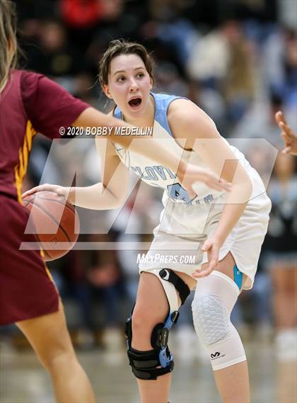 Thumbnail 1 in Clovis West @ Clovis North photogallery.