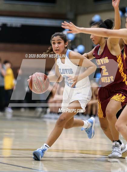 Thumbnail 2 in Clovis West @ Clovis North photogallery.