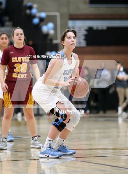 Thumbnail 3 in Clovis West @ Clovis North photogallery.