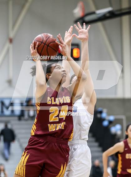 Thumbnail 3 in Clovis West @ Clovis North photogallery.