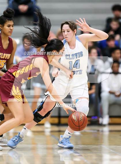 Thumbnail 2 in Clovis West @ Clovis North photogallery.