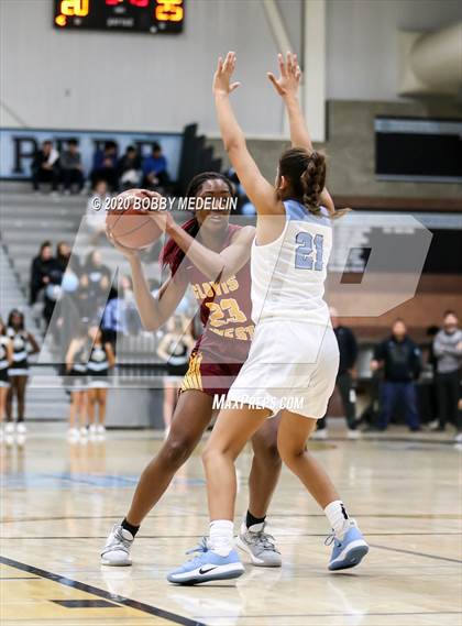 Thumbnail 3 in Clovis West @ Clovis North photogallery.
