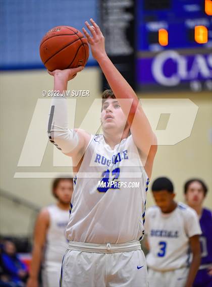 Thumbnail 1 in Rockdale vs Florence photogallery.
