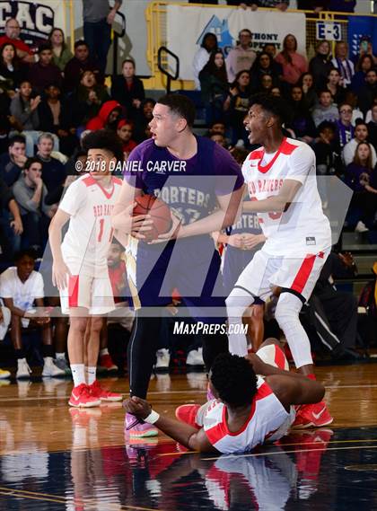 Thumbnail 2 in Hamilton vs. Greenport (NYSPHSAA Class C Regional Final) photogallery.