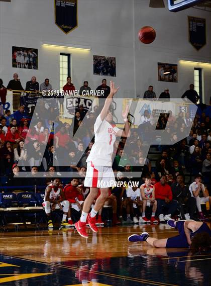 Thumbnail 1 in Hamilton vs. Greenport (NYSPHSAA Class C Regional Final) photogallery.