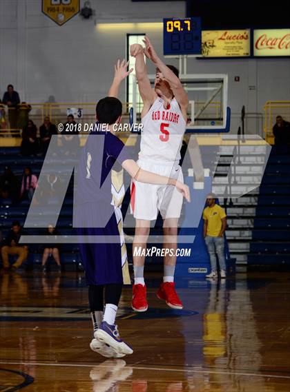 Thumbnail 1 in Hamilton vs. Greenport (NYSPHSAA Class C Regional Final) photogallery.