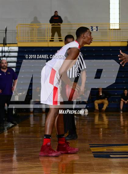 Thumbnail 2 in Hamilton vs. Greenport (NYSPHSAA Class C Regional Final) photogallery.