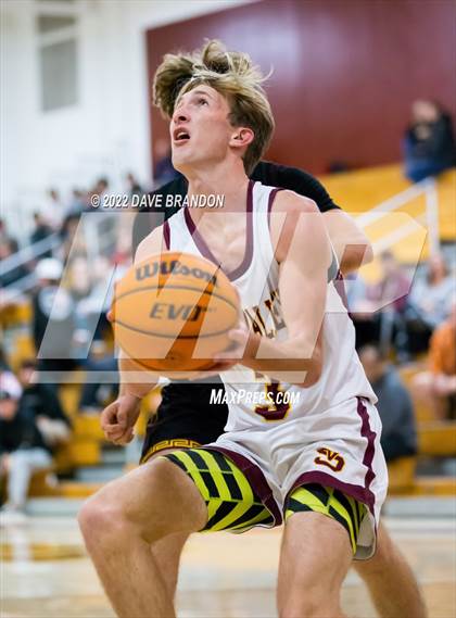 Thumbnail 3 in Oxnard @ Simi Valley (Bob Hawking Tip-Off Classic) photogallery.