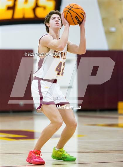 Thumbnail 1 in Oxnard @ Simi Valley (Bob Hawking Tip-Off Classic) photogallery.