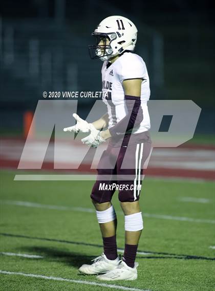 Thumbnail 2 in Lampasas vs Uvalde (UIL 4A Bi-District Playoff) photogallery.