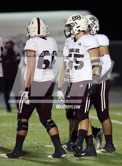 Thumbnail 1 in Lampasas vs Uvalde (UIL 4A Bi-District Playoff) photogallery.