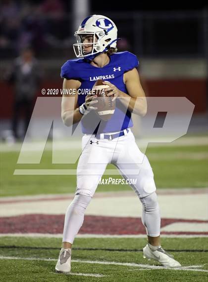 Thumbnail 3 in Lampasas vs Uvalde (UIL 4A Bi-District Playoff) photogallery.