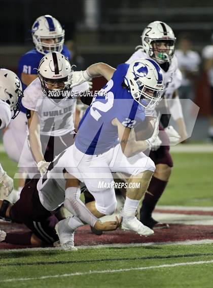 Thumbnail 1 in Lampasas vs Uvalde (UIL 4A Bi-District Playoff) photogallery.