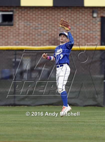 Thumbnail 1 in Ooltewah @ Knoxville Christian photogallery.