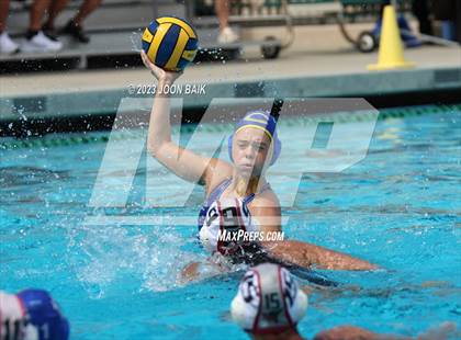 Thumbnail 2 in Sacred Heart Prep vs Clovis (Saint Francis Invitational) photogallery.