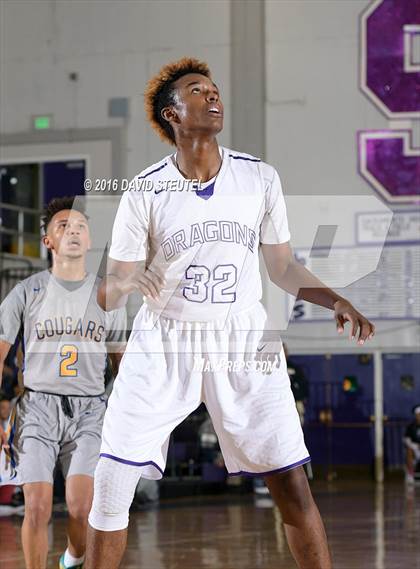 Thumbnail 3 in Newark Memorial vs. Sacramento (St. Hope Elite Classic) photogallery.
