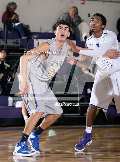 Thumbnail 3 in Newark Memorial vs. Sacramento (St. Hope Elite Classic) photogallery.