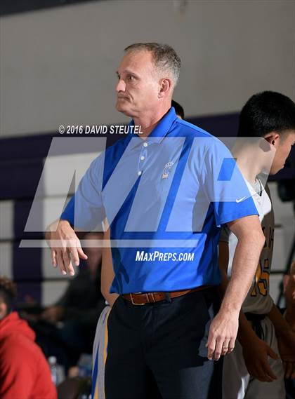 Thumbnail 1 in Newark Memorial vs. Sacramento (St. Hope Elite Classic) photogallery.