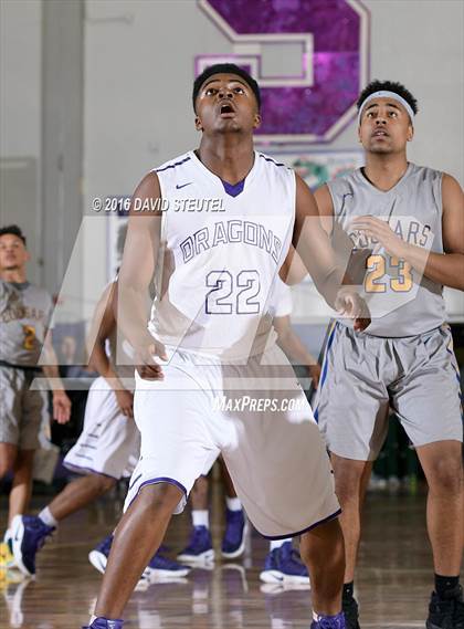 Thumbnail 2 in Newark Memorial vs. Sacramento (St. Hope Elite Classic) photogallery.