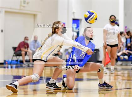 Thumbnail 2 in South Hills @ Charter Oak photogallery.