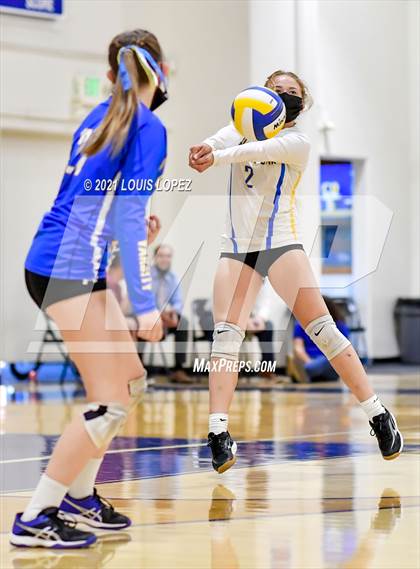 Thumbnail 1 in South Hills @ Charter Oak photogallery.