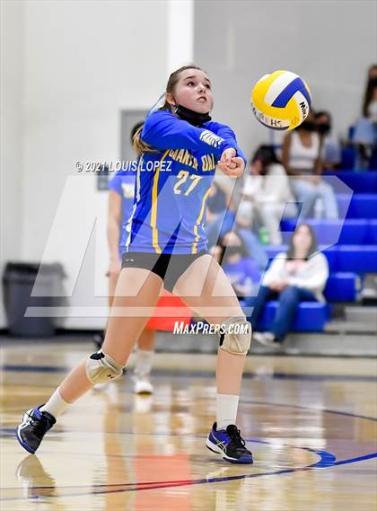 Thumbnail 1 in South Hills @ Charter Oak photogallery.