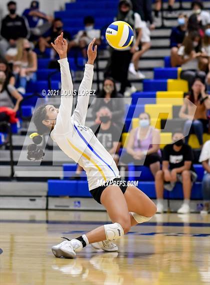 Thumbnail 3 in South Hills @ Charter Oak photogallery.