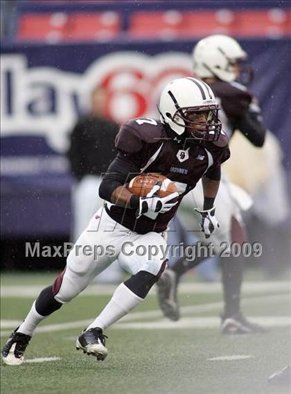 Thumbnail 2 in St. Peter's vs. Don Bosco (NJSIAA Non-Public Group 4 Final) photogallery.
