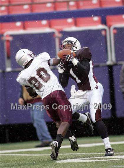 Thumbnail 2 in St. Peter's vs. Don Bosco (NJSIAA Non-Public Group 4 Final) photogallery.