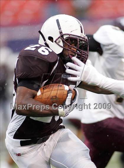 Thumbnail 2 in St. Peter's vs. Don Bosco (NJSIAA Non-Public Group 4 Final) photogallery.