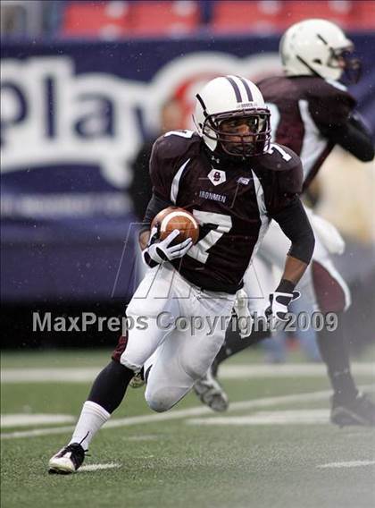 Thumbnail 1 in St. Peter's vs. Don Bosco (NJSIAA Non-Public Group 4 Final) photogallery.