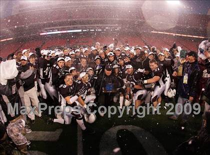 Thumbnail 1 in St. Peter's vs. Don Bosco (NJSIAA Non-Public Group 4 Final) photogallery.