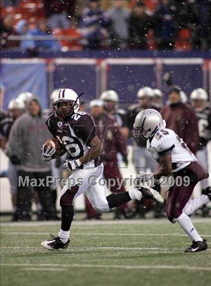 Thumbnail 1 in St. Peter's vs. Don Bosco (NJSIAA Non-Public Group 4 Final) photogallery.