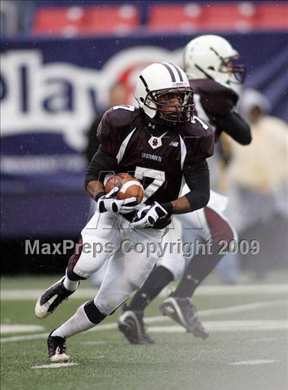 Thumbnail 3 in St. Peter's vs. Don Bosco (NJSIAA Non-Public Group 4 Final) photogallery.