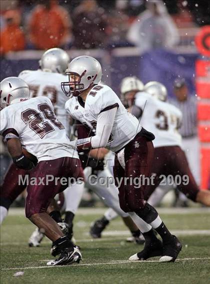 Thumbnail 3 in St. Peter's vs. Don Bosco (NJSIAA Non-Public Group 4 Final) photogallery.